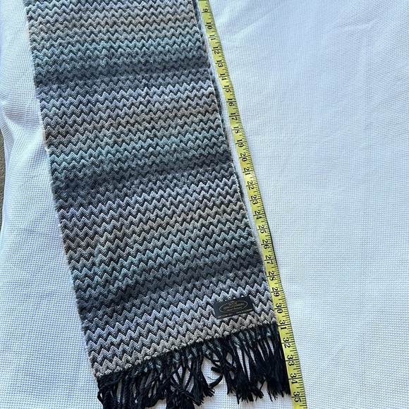 Unisex 100% Cashmere Ombre Chevron Fringe Ends Scarf OS - Picture 6 of 6